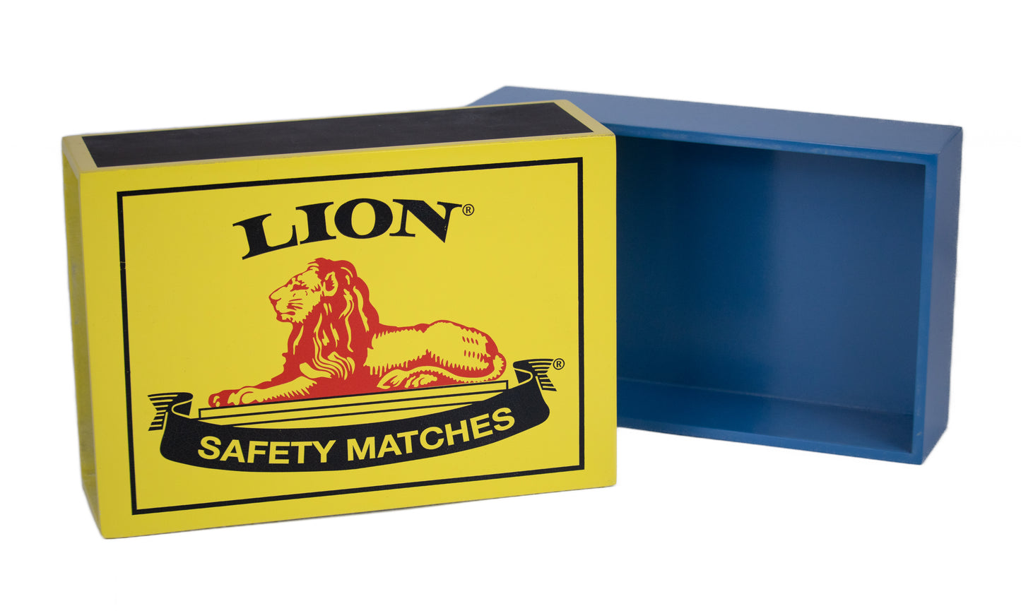 Lion Match Braai Box